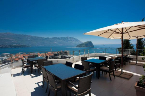 Отель Alexandar Montenegro Luxury Suites & Spa  Будва